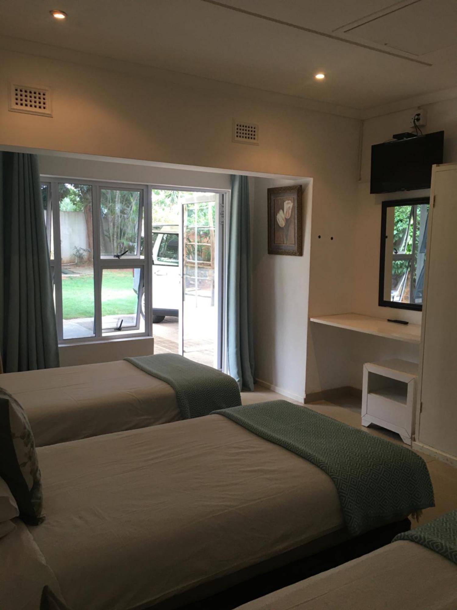 Umhlanga Self Catering Guest House Durban Exterior photo