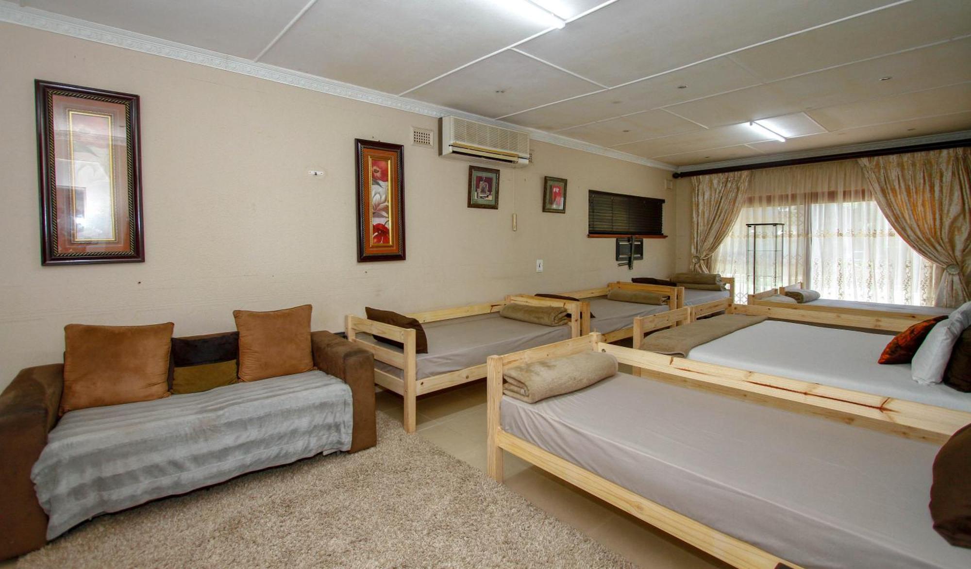 Umhlanga Self Catering Guest House Durban Exterior photo