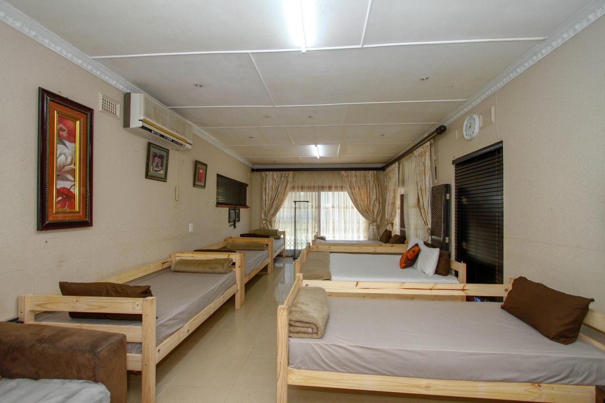 Umhlanga Self Catering Guest House Durban Exterior photo